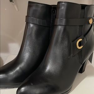 Anne Klein Boots Size 7.5